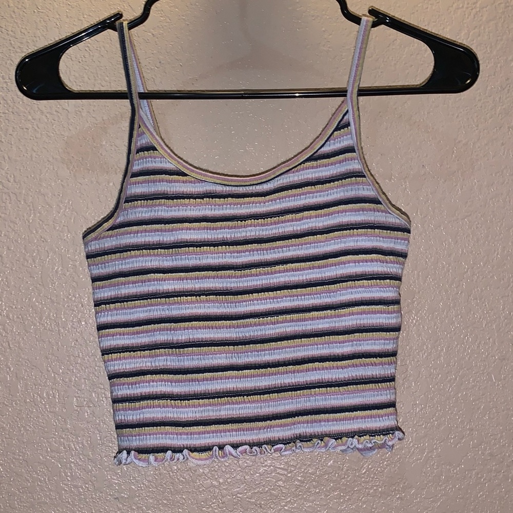 Crop top